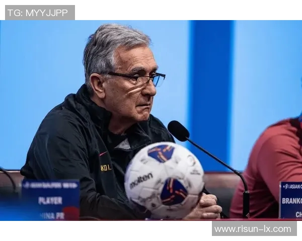 伊万微笑回应下课质疑称将专注巴林比赛后再做讨论 伊万微笑回应下课质疑称将专注巴林比赛后再做讨论