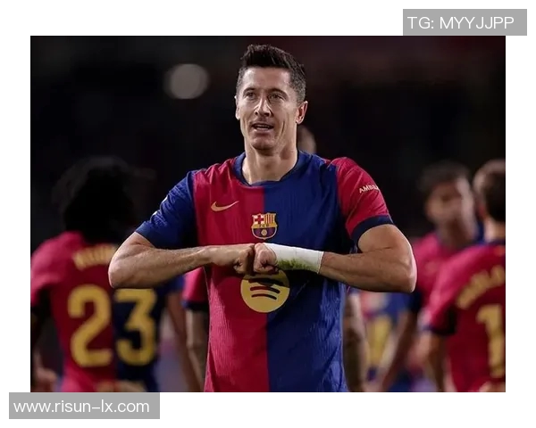 巴萨1亿欧元VIP座位引发西甲财务争夺战特巴斯直面拉波尔塔挑战